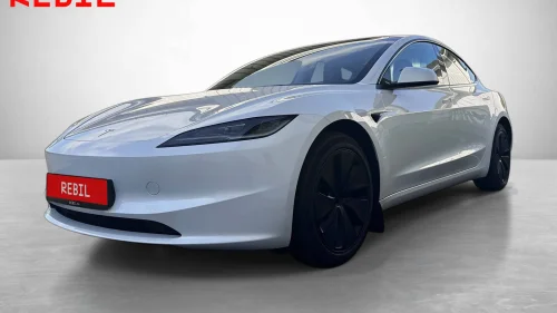 TESLA Model 3 SR Highland/AP/V.Pumpe/Pano/Ventilasjon/MCU3/Memory