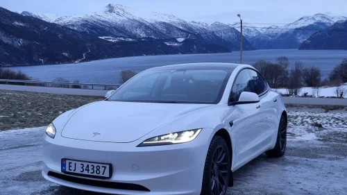 TESLA Model 3 RWD 283hk