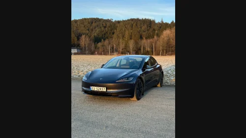 TESLA Model 3 RWD 283hk