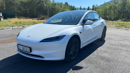 TESLA Model 3 Highland/autopilot/varme+kjøling i seter/premium