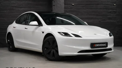 TESLA Model 3 SR/AP/Premium Connectivity/ACC/Skinn/Minne/Keyless+