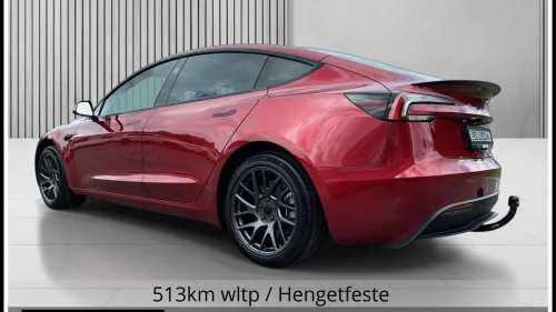 TESLA Model 3 Highland 513km(WLTP)/KROK/Navi/R.kam/Pano/AP/Varmepumpe