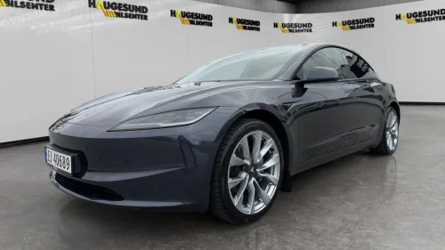 TESLA Model 3 Highland RWD | Premium interiør | Skinn | Glasstak