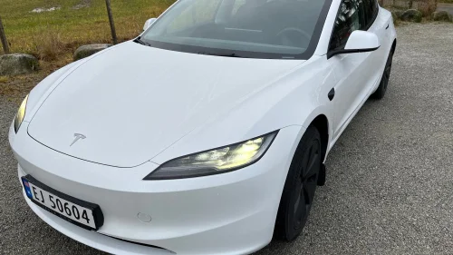 TESLA Model 3 RWD 283hk