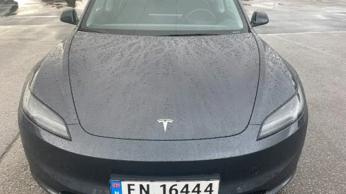 TESLA Model 3 RWD 283hk