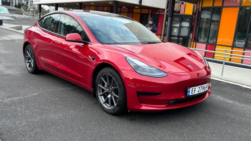 TESLA Model 3 RWD 283hk