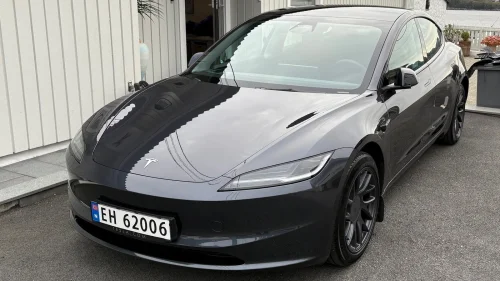 TESLA Model 3 HIGHLAND RWD 283hk