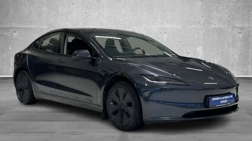 TESLA Model 3 Face lift. Varme ratt/seter, Ryggekamera, Navi, R-513km