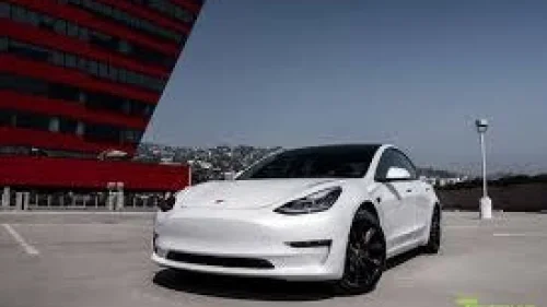 TESLA Model 3 Ny bil, RWD 283hk Pris kr 4490.-