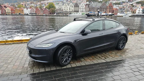 TESLA Model 3 RWD 283hk