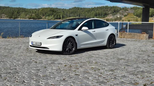 TESLA Model 3 RWD-Kun 2977 km!-hengerfeste, FSD
