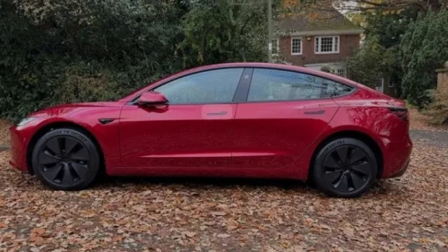 TESLA Model 3 RWD
