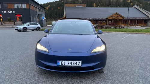 TESLA Model 3 RWD 283hk
