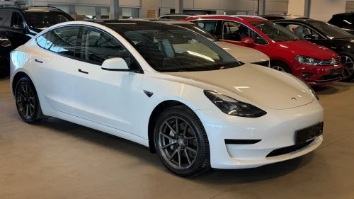 TESLA Model 3 SR + - WLTP 491 KM -AMD RYZEN - Tar innbytte