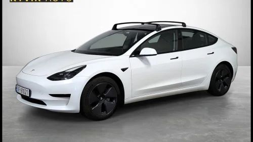 TESLA Model 3 Standard Range/ R.KAMERA / ACC / SKINN / SOLTAK / EU.27