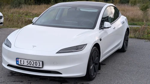 TESLA Model 3 Highland/autopilot/513km/varme/kjøling i seter/premium