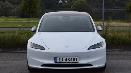 TESLA Model 3 RWD 283hk