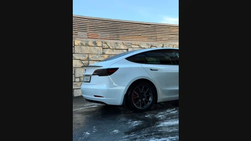 TESLA Model 3 RWD 283hk
