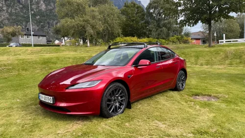 TESLA Model 3 RWD 283hk