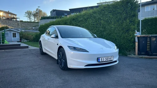 TESLA Model 3 RWD 283hk
