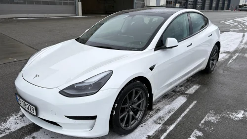 TESLA Model 3 RWD 283hk