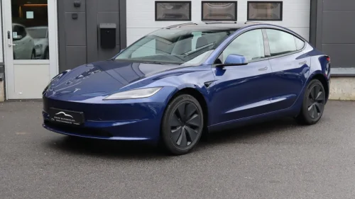 TESLA Model 3 Highland/ RWD/ 513km/ AP/ LED/ 1-Eier