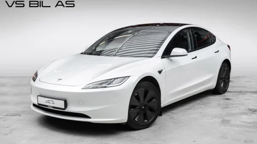 TESLA Model 3 SR/RWD/513km/Highland/Skinn/V.ratt/360/Netflix/V.pumpe