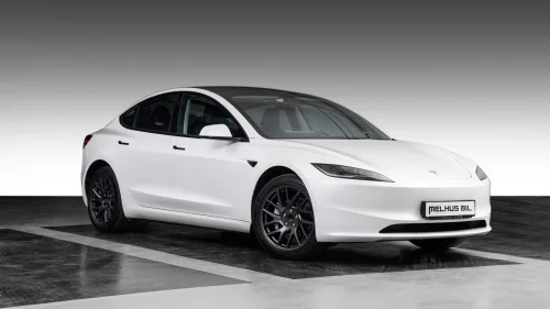 TESLA Model 3 Long Range RWD 320hk - hengerfeste