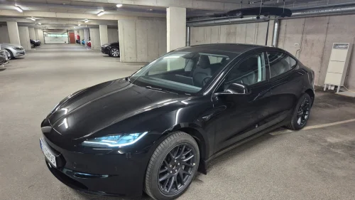 TESLA Model 3 RWD 283hk