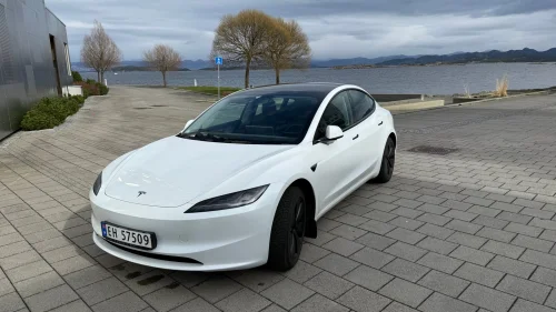 TESLA Model 3 RWD 283hk
