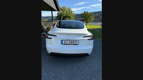 TESLA Model 3 RWD 283hk