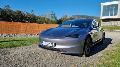 TESLA Model 3 RWD 283hk