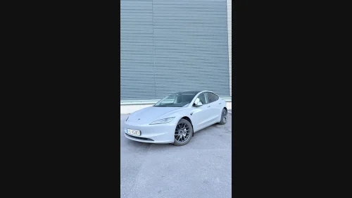 TESLA Model 3 RWD 283hk