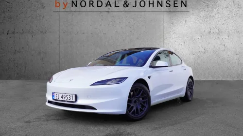 TESLA Model 3 HIGHLAND AUTOPILOT RYGGEKAMERA SPOTIFY NAVI DAB+++