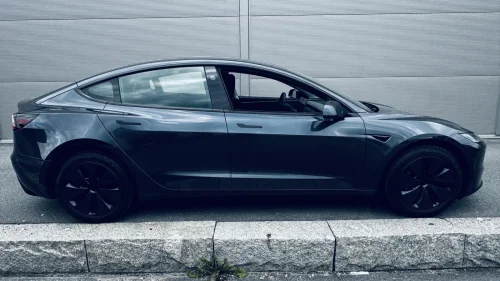 TESLA Model 3 HIGHLAND - Ventilerte seter -SJEKK FARGE - Tar Innbytte