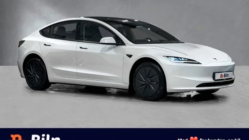 TESLA Model 3 SR 534km /S+V/ACC/Blindsone/R.kam/RattvarmeAdaptive LED