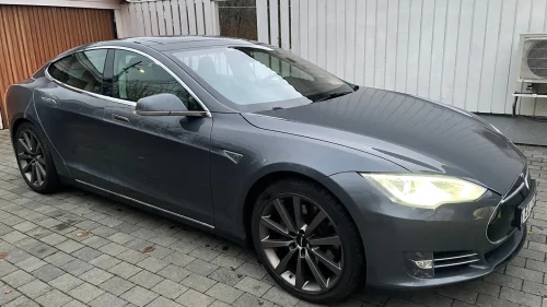 TESLA MOTORS MODEL S S 85 M refurbished batteri m garanti, Soltak.