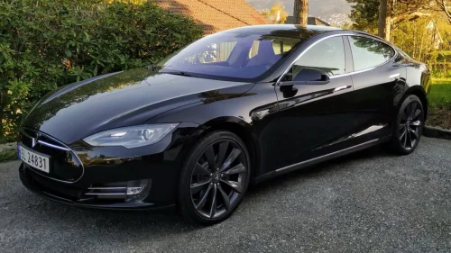 TESLA MOTORS MODEL S Performance P85+