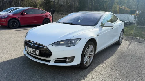 TESLA MOTORS MODEL S 85/Gratis lading/CCS oppdatert./
