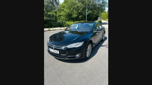 TESLA MOTORS MODEL S 85
