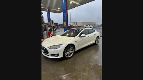 TESLA MOTORS MODEL S 85/GRATIS LADING/SERVICER/EU-3/27++