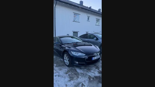 TESLA MOTORS MODEL S 85