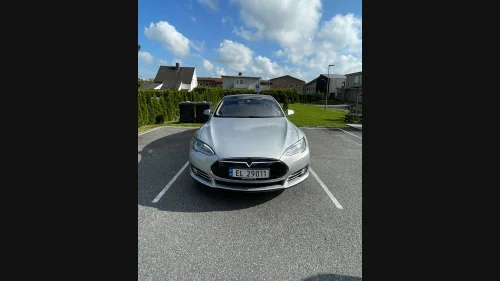 TESLA MOTORS MODEL S MODEL S P90 *GRATIS SUPERLADING*