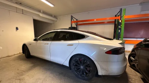 TESLA MOTORS MODEL S P85+ GRATIS LADING/PANO/KARBON/STOR BATTERI/LUFT/VINTER
