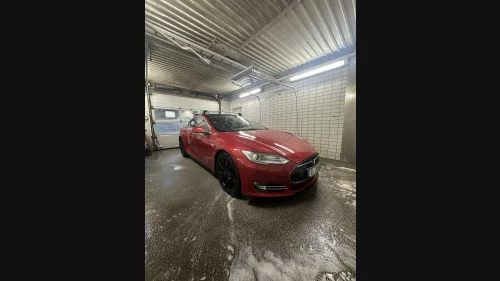 TESLA MOTORS MODEL S Performance + m/Garanti Motor/Batteri