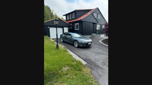 TESLA MOTORS MODEL S P85+ ( Performance),GRATIS Superlading