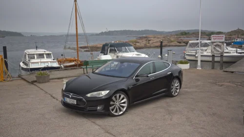 TESLA MOTORS MODEL S 85