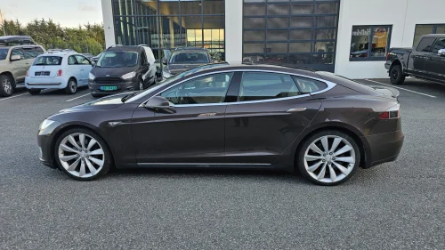 TESLA MOTORS MODEL S 85P Performance  Gratis lading Ny EU rep.objekt