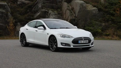 TESLA MOTORS MODEL S 85