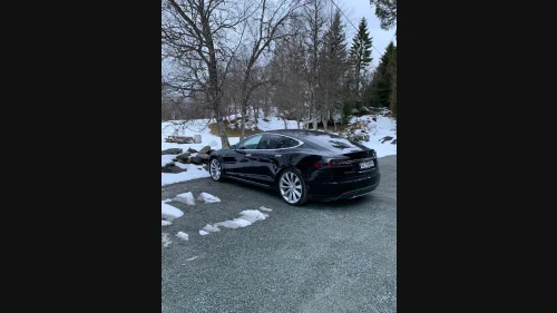 TESLA MOTORS MODEL S 85